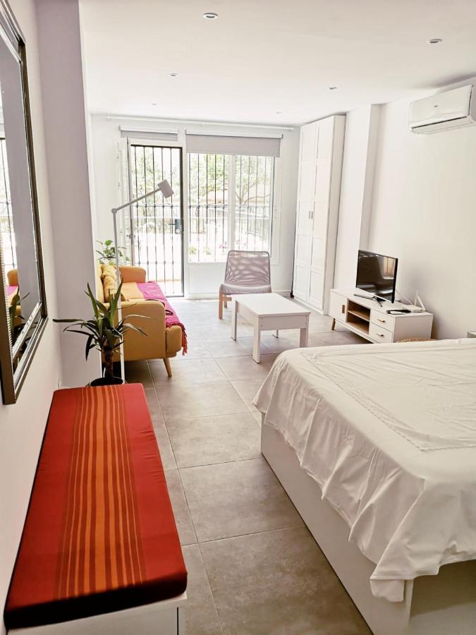 Luminoso Apartamento Cerca Del Centro Apartman Málaga Kültér fotó